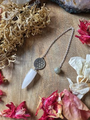 Pendule Cristal de roche, Labradorite & fleur de vie argentée