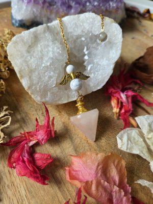Pendule Quartz rose, Howlite, Labradorite & ange doré